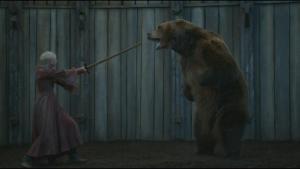 C'est  ça, suis mon épée. 