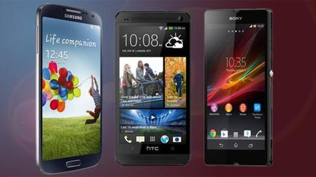 BlackBerry Z10, HTC One, Samsung Galaxy S4 et Sony Xperia Z sont chez B&You...