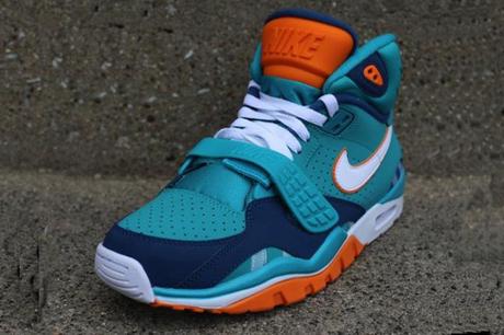 nike-air-trainer-sc-ii-qs-nfl-miami-dolphins-2
