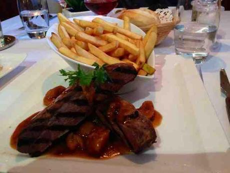 Je vous emmène...  diner à L'horloge