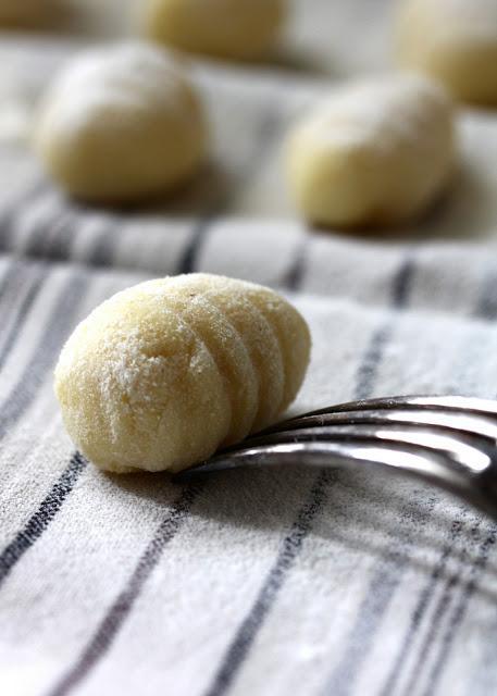 Gnocchi de pomme de terre parfaits et faciles (recette d' Edda)