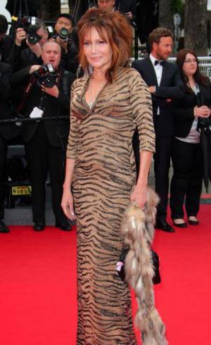 Fashion carton rouge sur le red carpet !