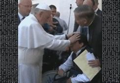 Un exorcisme pratiqué par le pape François ?
