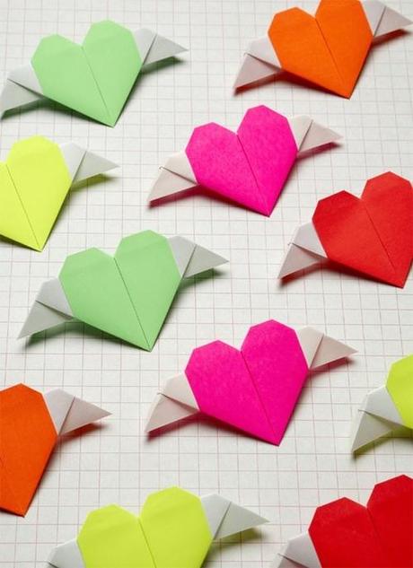 (via #DIY Origami Heart with wings #valentine #love | DIY)

Un...