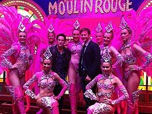 Matt Davis et Michael Trevino au Moulin Rouge