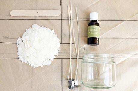 DIY vanilla coconut candle