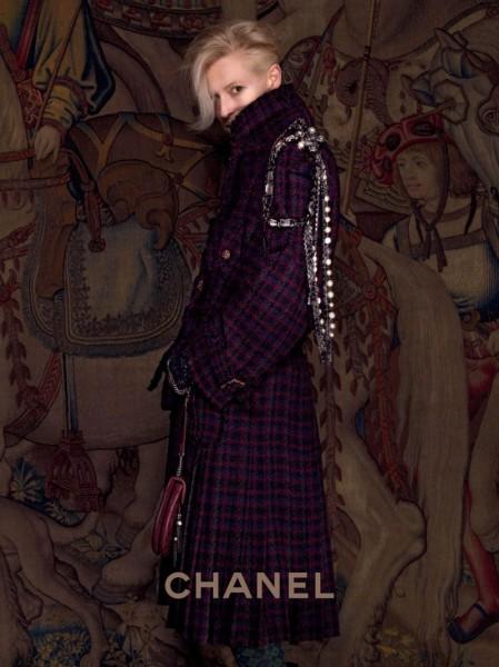 Chanel Métiers d’Art « Paris -Edimbourg »: le Luxe tendance Game of Thrones?