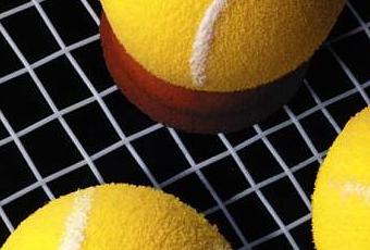 Le Gateau En Forme De Balle De Tennis De Christophe Felder Paperblog Le Gateau En Forme De Balle De Tennis De Christophe Felder Paperblog