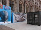 cellule Mandela exposée devant l’Hôtel Ville
