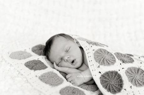 Séance photos nouveau-né Paris : Esmée