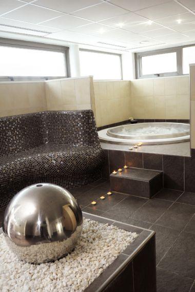 Néméa Appart'Hotels  - Une bouteille de champagne offerte à nos clients le jour de leur anniversaire!