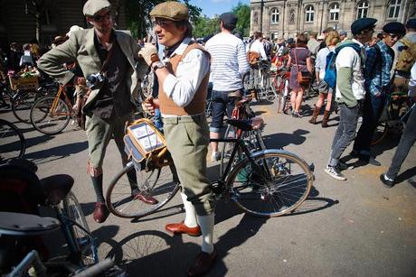 IDEE SORTIE DU WEEKEND: LE RIDE BERET BAGUETTE...PAR HAYLEY