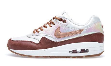nike-wmns-air-max-1-white-brown