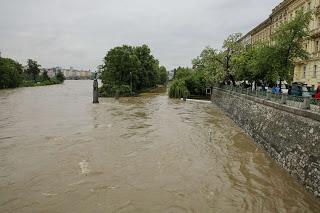 Inondations 2013: Lundi soir