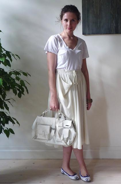 LOOK DU JOUR: BLANC COMME NEIGE...PAR HAYLEY LOOK DU JOUR: BLANC COMME NEIGE...PAR HAYLEY