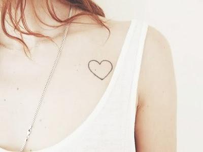 tatouage romantique amour coeur
