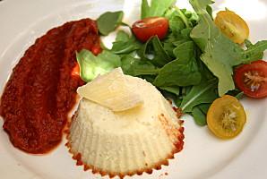flan_parmesan_flan salé_coulis tomate_roquette_entrée