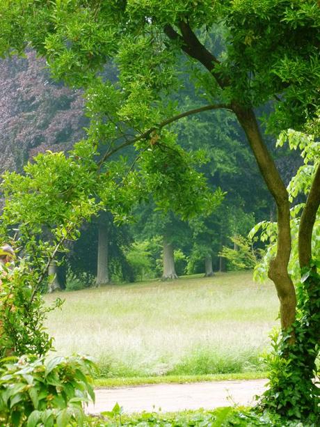 Mademoiselle aux jardins… du Château du Lude