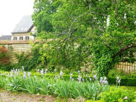 Mademoiselle aux jardins… du Château du Lude