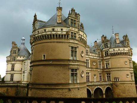 Mademoiselle aux jardins… du Château du Lude