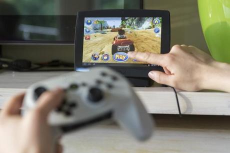 Pour fêter l’ouverture de l’E3, Sunflex dévoile de nouveaux visuels de l’unu‏