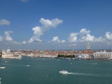 Du campanile de San Giorgio, labyrinthe en hommage à J.L. Borges