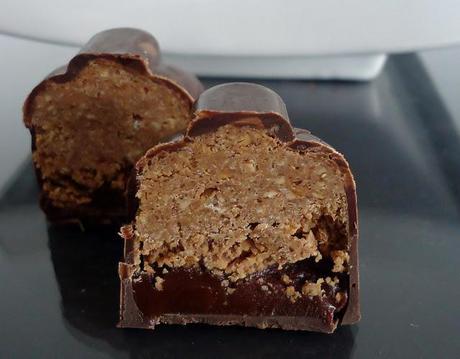Bonbons chocolat au praliné et ganache chocolat noir