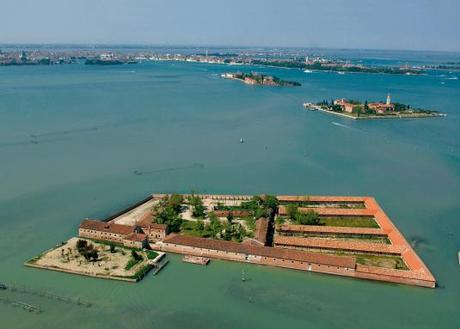 Isola del Lazzaretto Vecchio