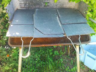 mon barbecue et mes sardines grillées