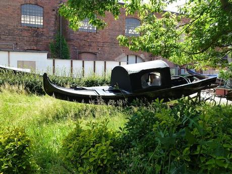 Gondoles sens dessus dessous