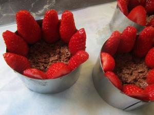 base pralinoise et fraises