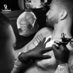 Jun Cha et l’art du tatouage ( VIDEO )