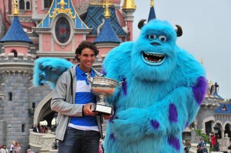 Rafael Nadal et Sulli de Monstres & Cie à Disneyland Paris