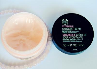 Une crème rose toute légère pour l'été