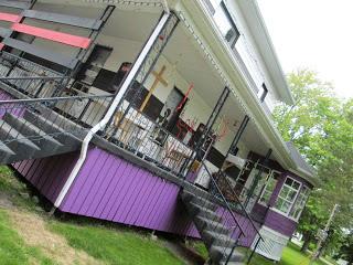 Art et histoire locale: de maisons et de hangars robervalois