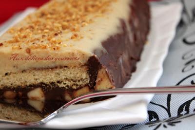 CAKE FONDANT AUX POMMES, CHOCOLAT ET PRALIN