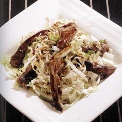 Salade de canard au sésame et soja