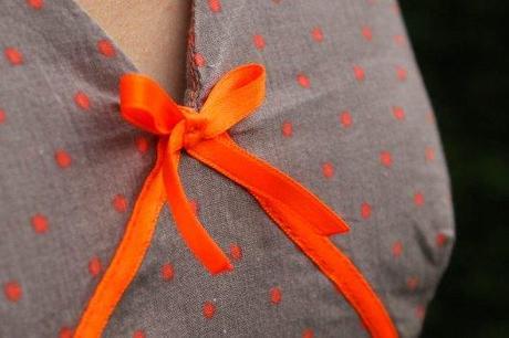 Une nouvelle petite robe d’été Robe à pois et détails fluo - Les lubies de louise (7 sur 7)