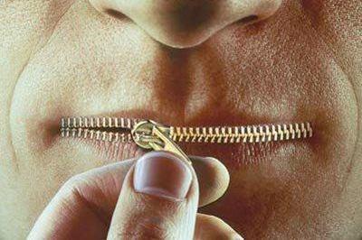 mediapart,uleski,plenel,bonnet,politique,actualité,société,médias,censure,communication,presse,journalisme