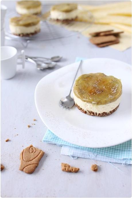Entremet mousse mascarpone, speculoos et rhubarbe caramélisée