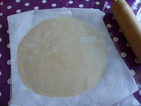 TARTE A LA RHUBARBE MERINGUEE