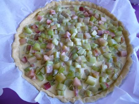 TARTE A LA RHUBARBE MERINGUEE