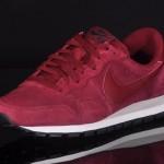 nike-air-pegasus-83-team-red-black-02