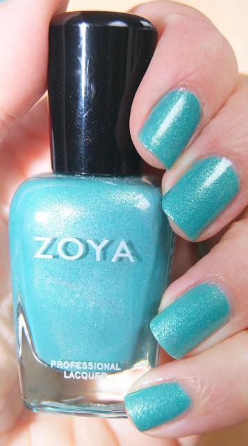 Zuza de Zoya, je mets les tropiques sur mes ongles.....