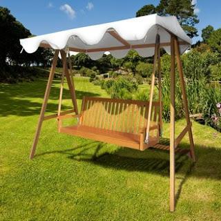 Top 3 des dernières tendances déco pour son jardin Balancelle 3 places Eucalyptus FSC / Polyester blanc / chocolat - longueur 190 cm EVAS