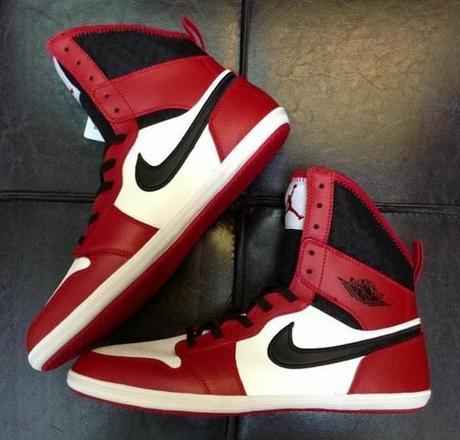 air-jordan-1-skinny-gs-chicago