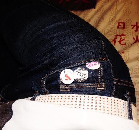 Trendysbadges fabriqués par kosmic Badges http://www.alittlemarket.com/boutique/kosmic-18330.html