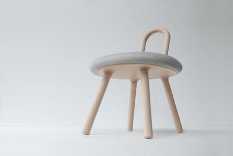 UNE INVITATION AU TOUCHER, BAMBI CHAIR PAR JUJU STUDIO