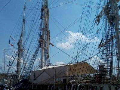 Le Belem fût une des vedettes de l'Armada. Photo (c) AAS