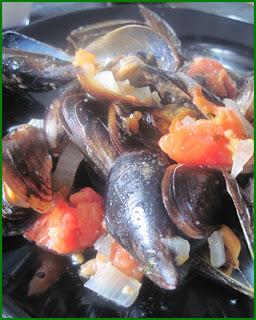 Moules cuisinées à la façon du sud : repas diététique et goûteux !